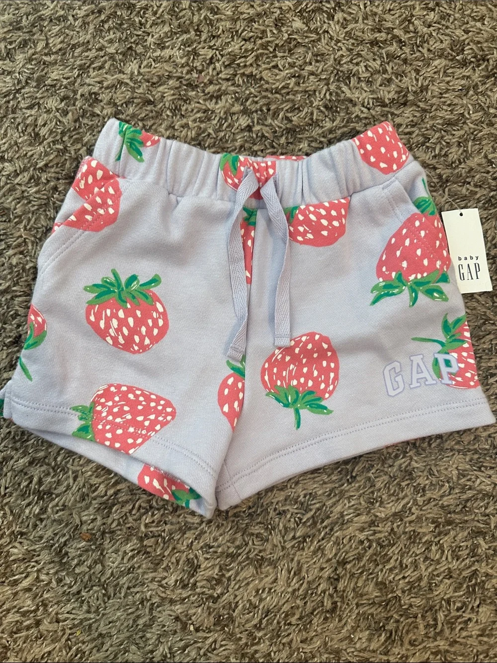 Gap Girls' Light Purple Strawberry Print Shorts NWT 5